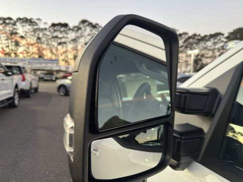 New 2026 Ford F250 XLT w/ XLT Premium Package image 40