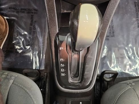 Used 2018 Chevrolet Sonic LT image 17