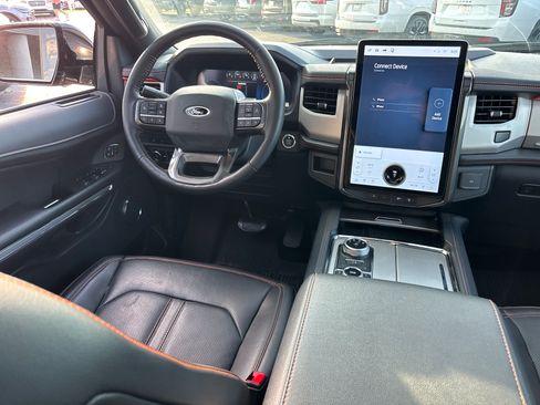 Used 2024 Ford Expedition Timberline AWD/4WD image 28