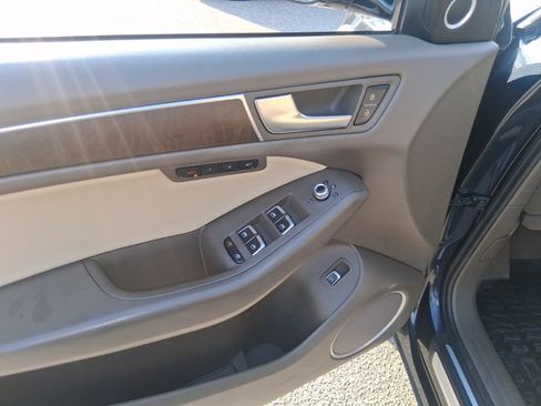 Used 2017 Audi Q5 2.0T Premium Plus w/ Technology Package image 16