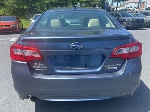 Used 2017 Subaru Legacy 2.5i Premium AWD/4WD image 5