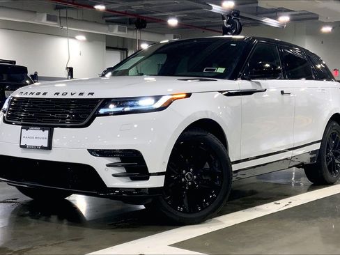 Used 2026 Land Rover Range Rover Velar Dynamic SE image 1