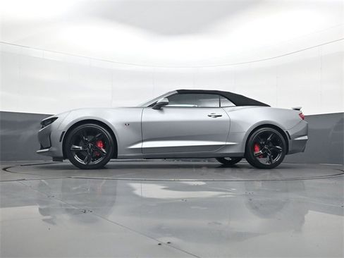 Used 2023 Chevrolet Camaro LT image 28