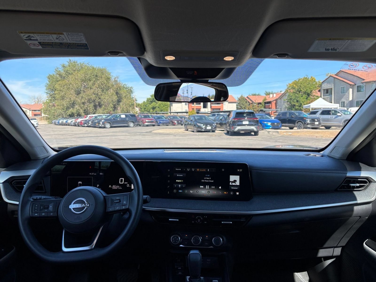 Used 2025 Nissan Kicks SV AWD/4WD image 30