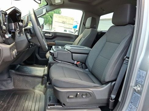 New 2025 Chevrolet Silverado 2500 LT w/ Convenience Package AWD/4WD image 9