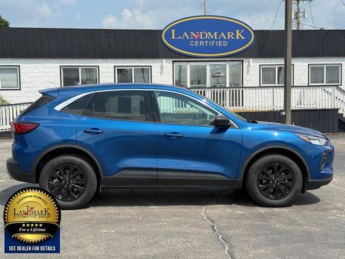 Used 2023 Ford Escape Active image 4