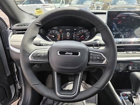Used 2026 Jeep Compass Limited w/ Mopar All Weather Package AWD/4WD image 6