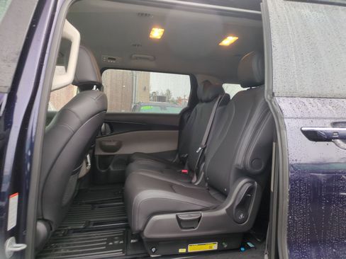 New 2026 Kia Carnival image 15