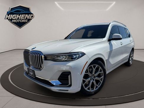 Used 2021 BMW X7 xDrive40i w/ Premium Package image 2