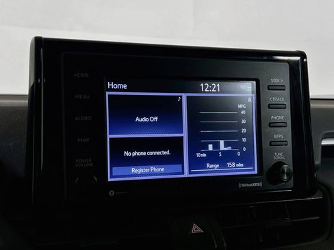 Used 2020 Toyota RAV4 LE FWD image 26