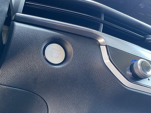 New 2026 Kia Sorento EX FWD image 17