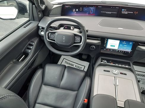 Used 2025 Lincoln Navigator Reserve w/ Jet Appearance Package AWD/4WD image 18