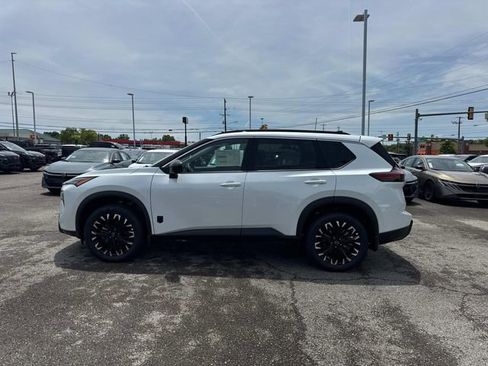 New 2026 Nissan Rogue SV FWD image 7