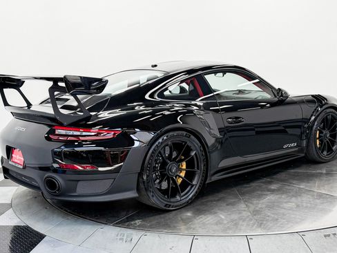Used 2018 Porsche 911 GT2 RS RWD image 9