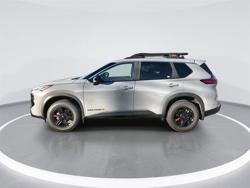 New 2026 Nissan Rogue SV image 5