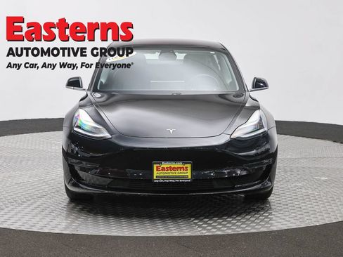 Used 2018 Tesla Model 3 Long Range AWD/4WD image 2
