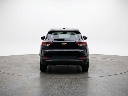 Used 2025 Chevrolet TrailBlazer LT AWD/4WD image 7