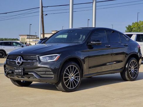 Certified 2023 Mercedes-Benz GLC 300 4MATIC Coupe image 3