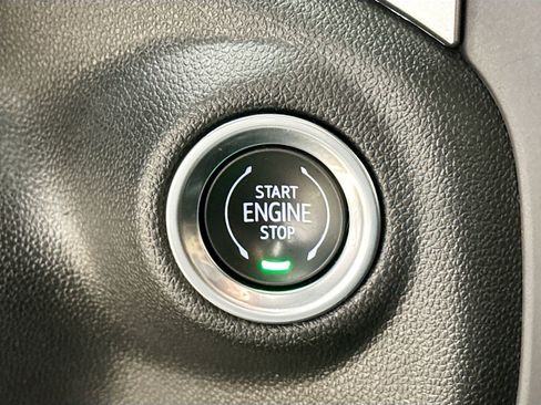 Used 2019 Chevrolet Silverado 1500 LT w/ All-Star Edition AWD/4WD image 17