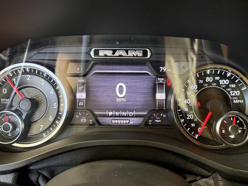 Used 2021 RAM 1500 Big Horn AWD/4WD image 27