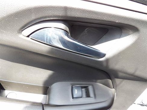 Used 2022 Chevrolet TrailBlazer RS w/ Sun and Liftgate Package AWD/4WD image 29