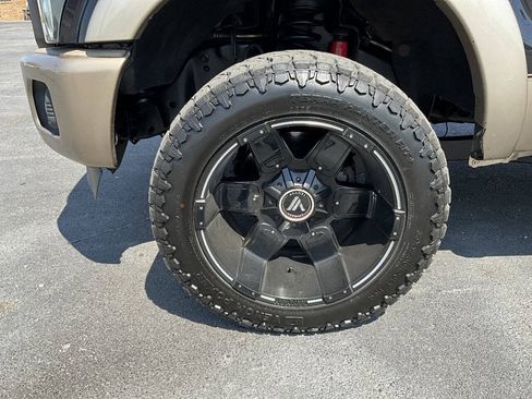 Used 2011 Ford F250 King Ranch w/ FX4 Off Road Pkg AWD/4WD image 19