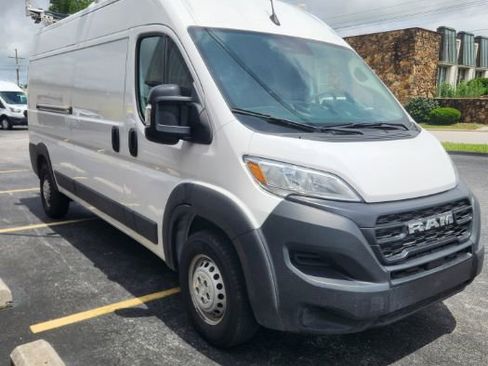 Used 2024 RAM ProMaster 2500 FWD image 12