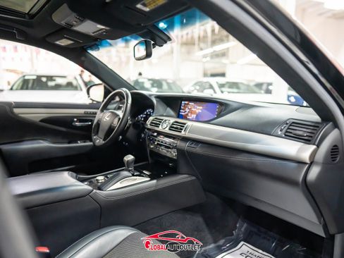Used 2016 Lexus LS 460 AWD w/ F Sport Package image 15