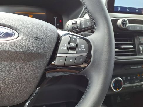 Certified 2024 Ford Escape Active AWD/4WD image 17