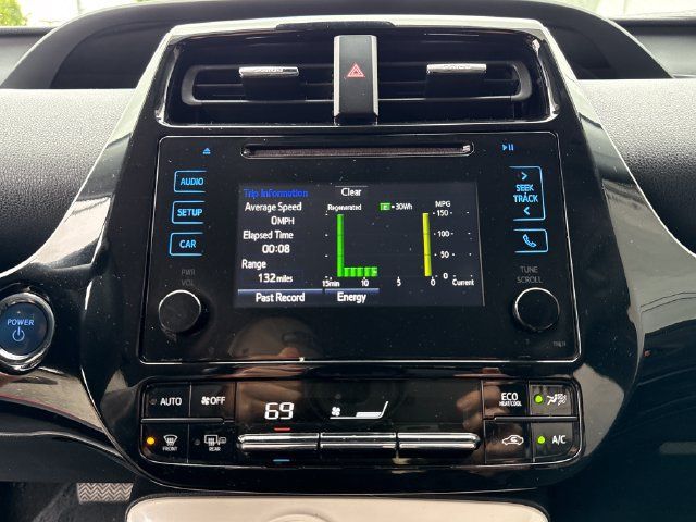 Used 2017 Toyota Prius Two w/ Carpet Mat Package FWD image 21
