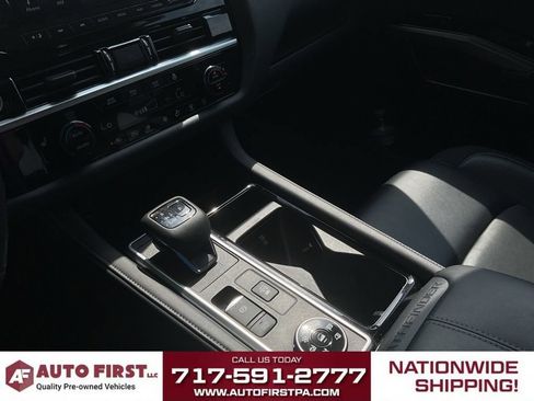 Used 2022 Nissan Pathfinder SL AWD/4WD image 21