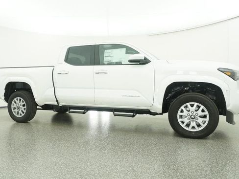 New 2026 Toyota Tacoma SR5 image 28