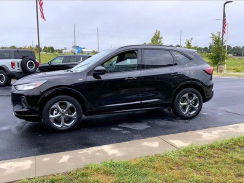 Used 2024 Ford Escape ST-Line w/ Tech Pack #1 AWD/4WD image 12