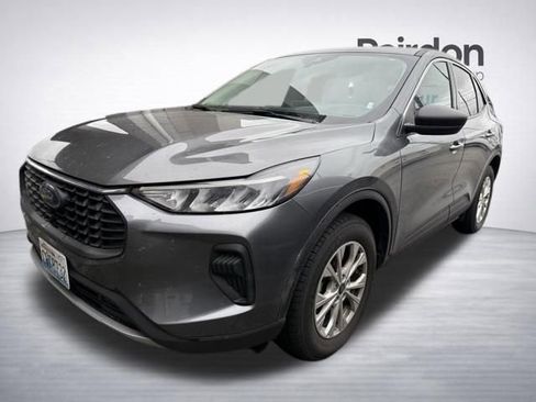 Used 2024 Ford Escape Active image 5