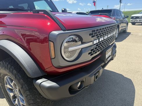 New 2025 Ford Bronco Badlands image 26