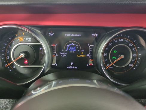 Used 2023 Jeep Wrangler Unlimited Rubicon w/ Cold Weather Group image 33