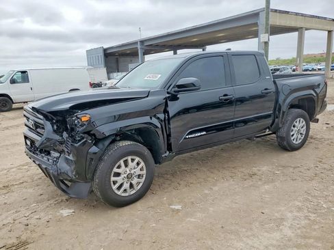 Used 2026 Toyota Tacoma SR5 AWD/4WD image 2