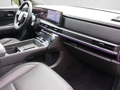 Used 2025 Hyundai Santa Fe Calligraphy AWD/4WD image 28
