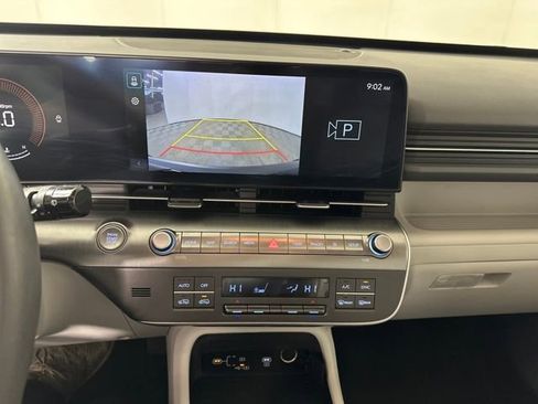 Used 2024 Hyundai Kona SEL image 22