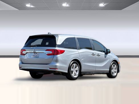 Used 2019 Honda Odyssey EX image 8
