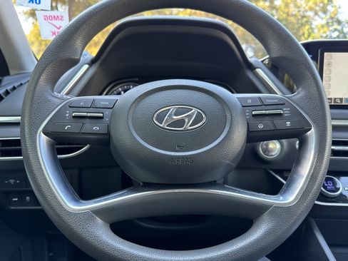 Used 2023 Hyundai Sonata SEL image 26