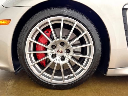 Used 2013 Porsche Panamera GTS image 43