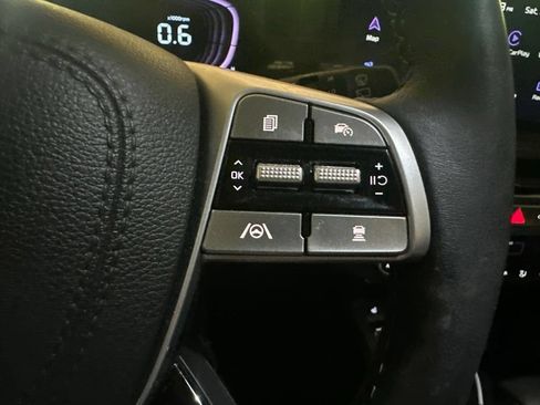 Used 2025 Kia Telluride EX AWD/4WD image 10