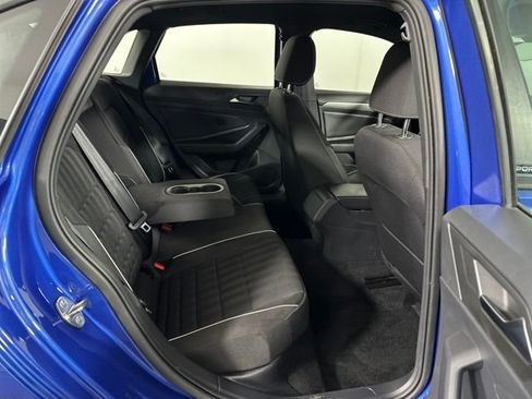 Used 2023 Volkswagen Jetta Sport image 28