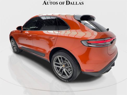 Used 2023 Porsche Macan image 10