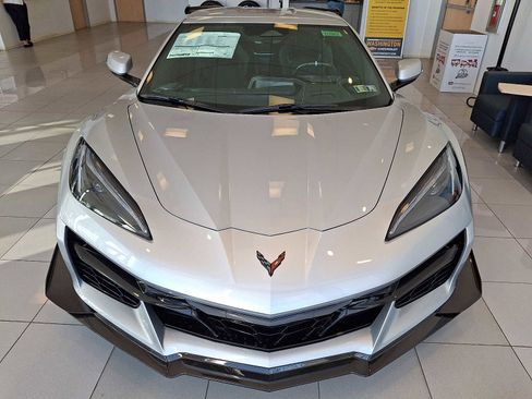 New 2026 Chevrolet Corvette Z06 image 2