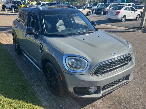 Used 2018 MINI Cooper Countryman S image 1