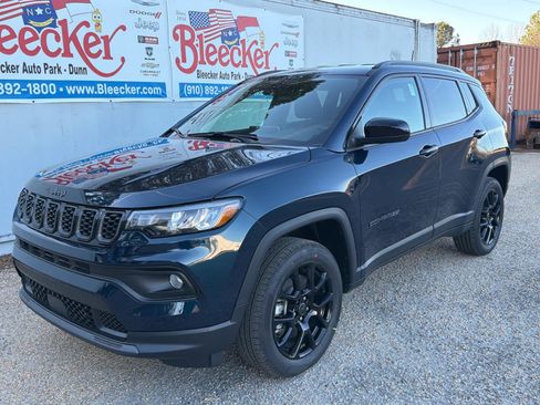 New 2026 Jeep Compass Latitude image 6