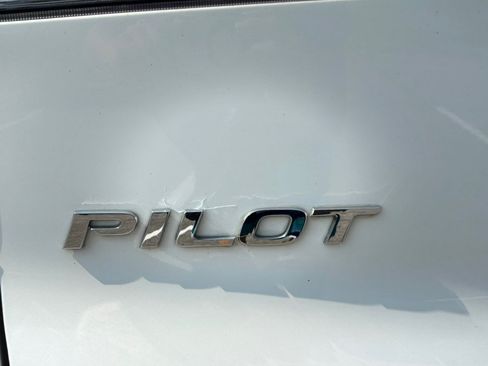Used 2020 Honda Pilot EX image 8