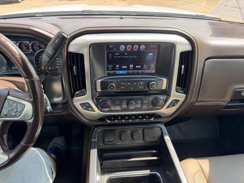 Used 2018 GMC Sierra 1500 SLT image 13